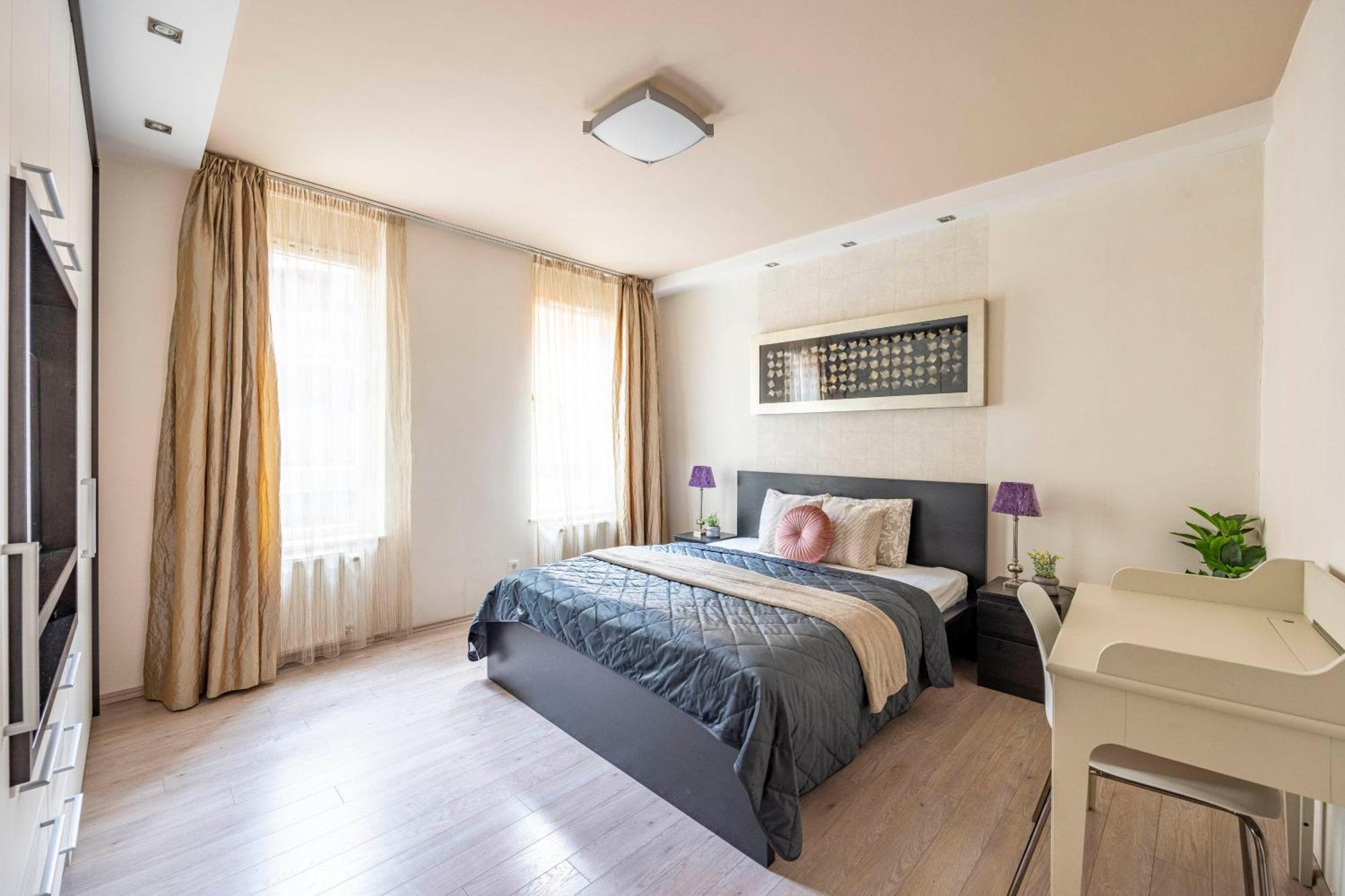 Exclusive Central Suite With Balcony By Prestige Homes Budapeszt Zewnętrze zdjęcie